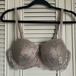 Victoria’s Secret Bra 36D
